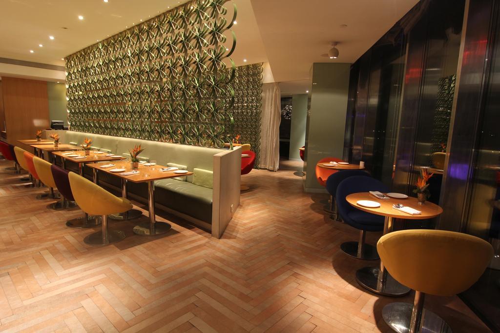 The Park Hyderabad, Banjara Hills Near Hussain Sagar Lake Екстер'єр фото Interior of the restaurant